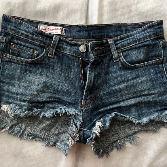 Red Engine Raw Hem Denim Blue Jean Shorts Size 27 - Picture 1 of 7